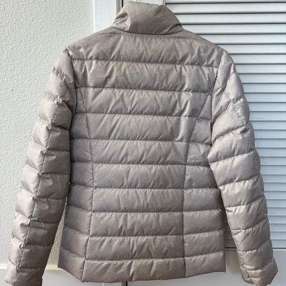 Eddie Bauer Women's CirrusLite Down Jacket - Picture 2 of 10